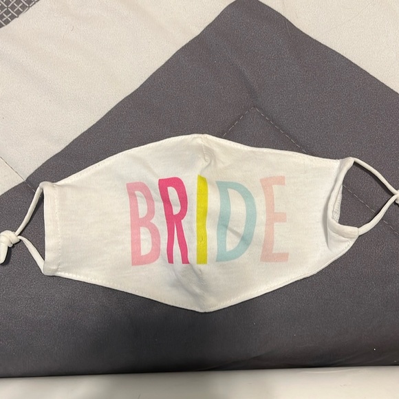Accessories - FREE WHEN PURCHASED IN A BUNDLE 
BRIDE MASK